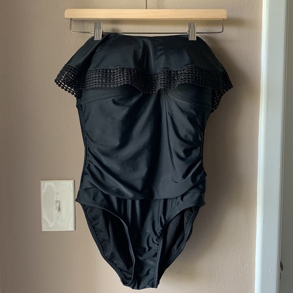 KONA SOL Black Crochet Flounce Strapless One Piece Swimsuit - Picture 6 of 12